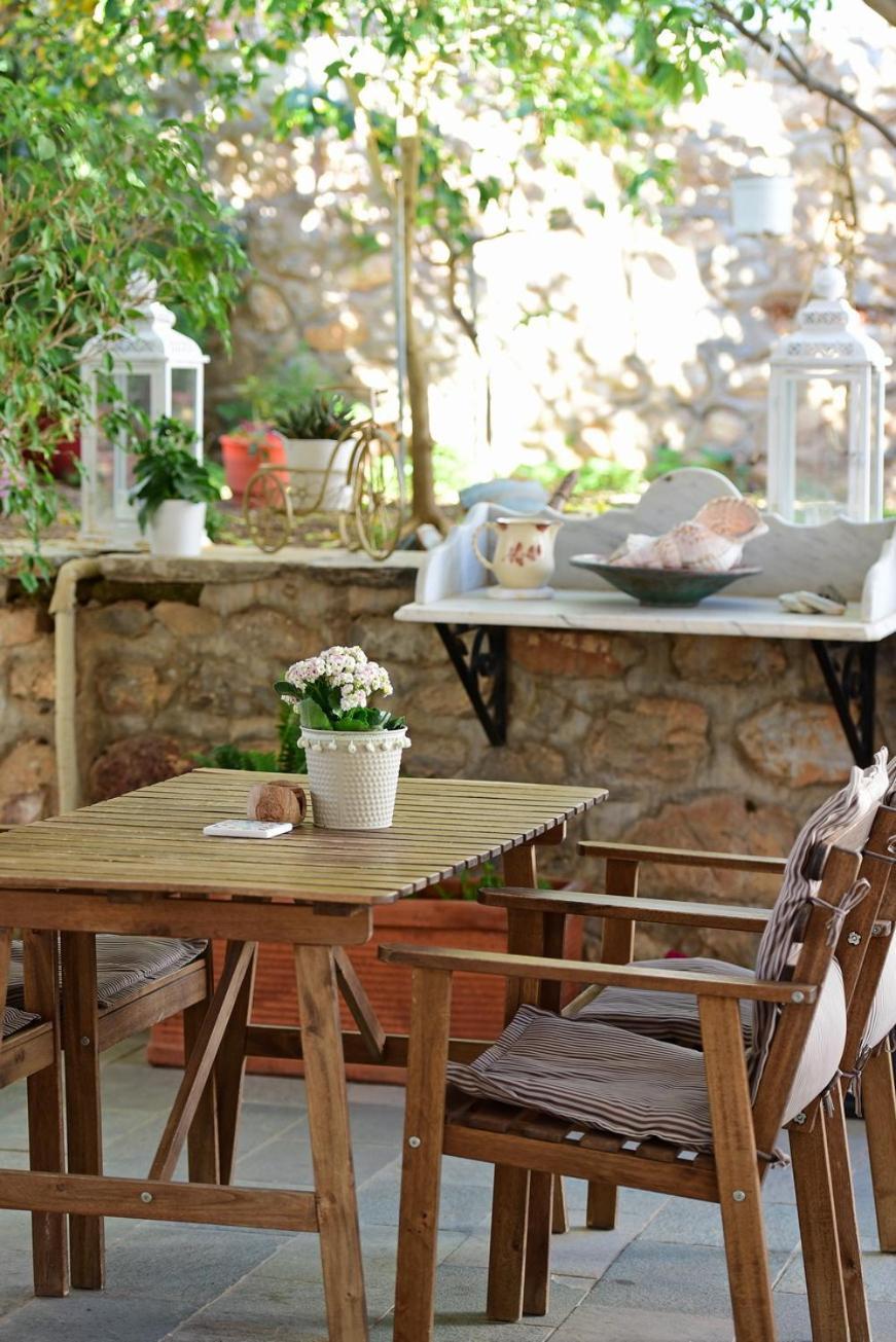 הידרה Athina Guesthouse מראה חיצוני תמונה